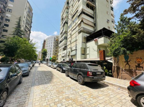 Elite Studio Near US Embassy & the Grand Lake Park